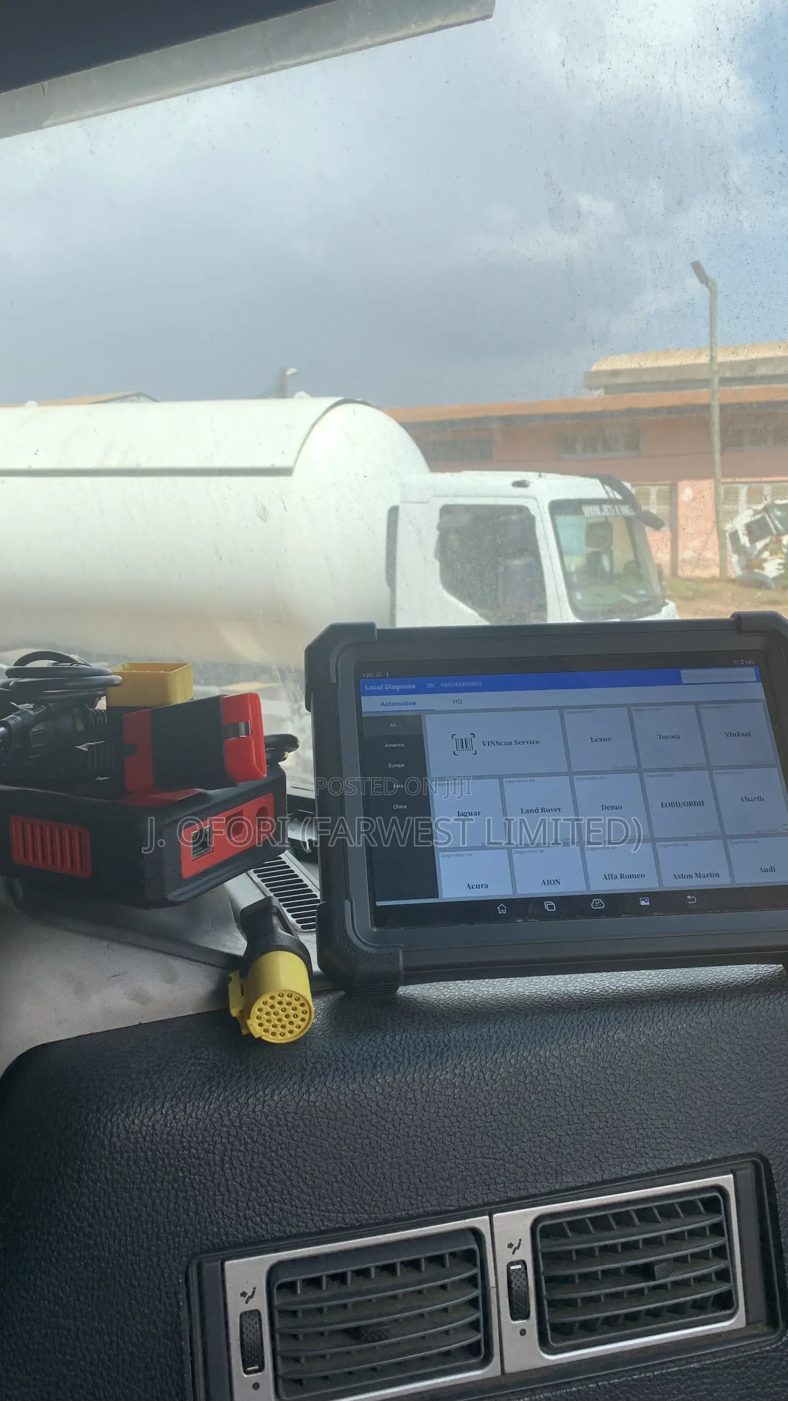Vehicle Diagnostics Tech