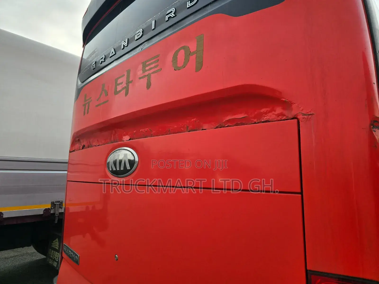 Kia Granbird 2013 Red
