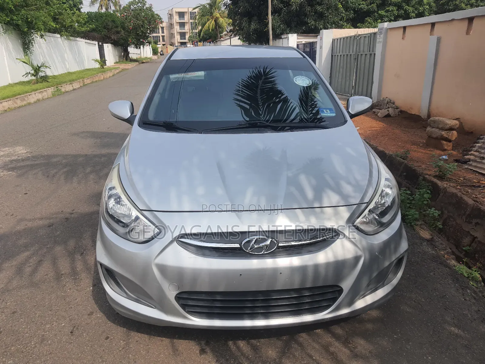 Hyundai Accent SE Sedan 2016 Silver