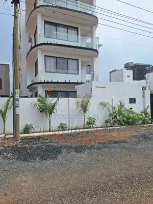 2bdrm Apartment in Tse Addo, Airport Residential Area for rent
