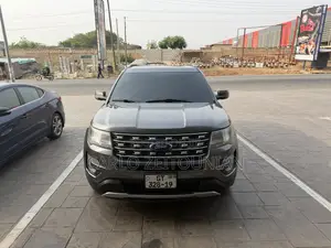 Ford Explorer 2016 Gray