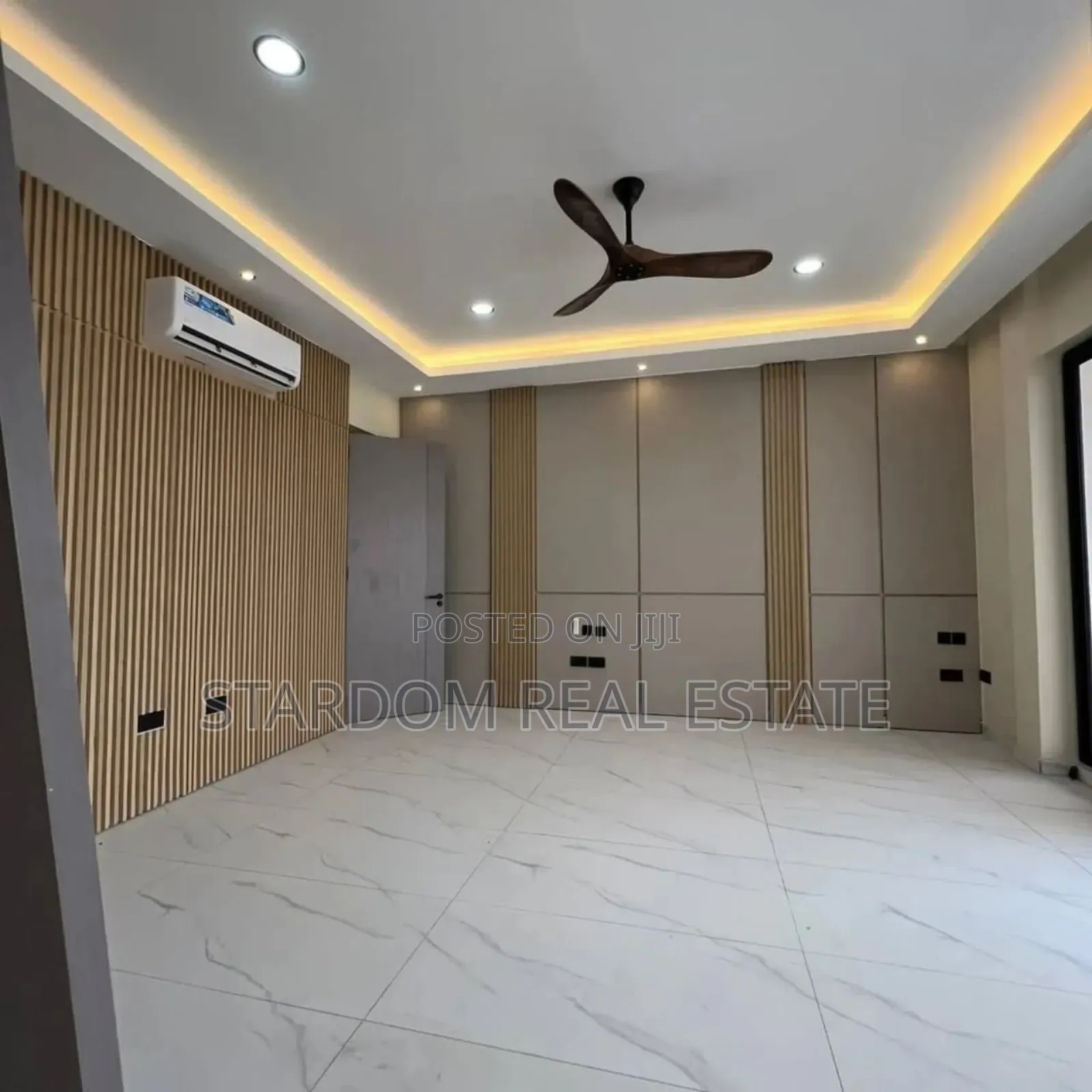4bdrm Duplex in Adjiringanor, East Legon for sale