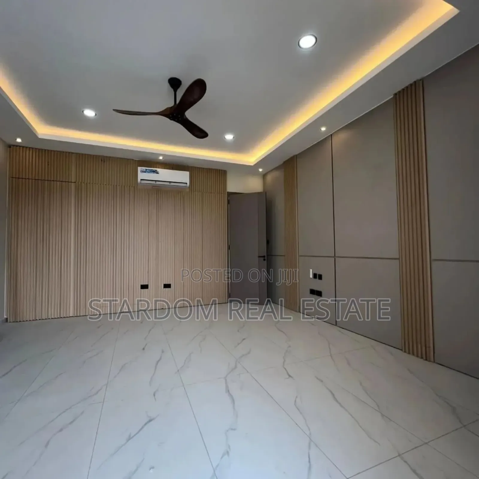 4bdrm Duplex in Adjiringanor, East Legon for sale