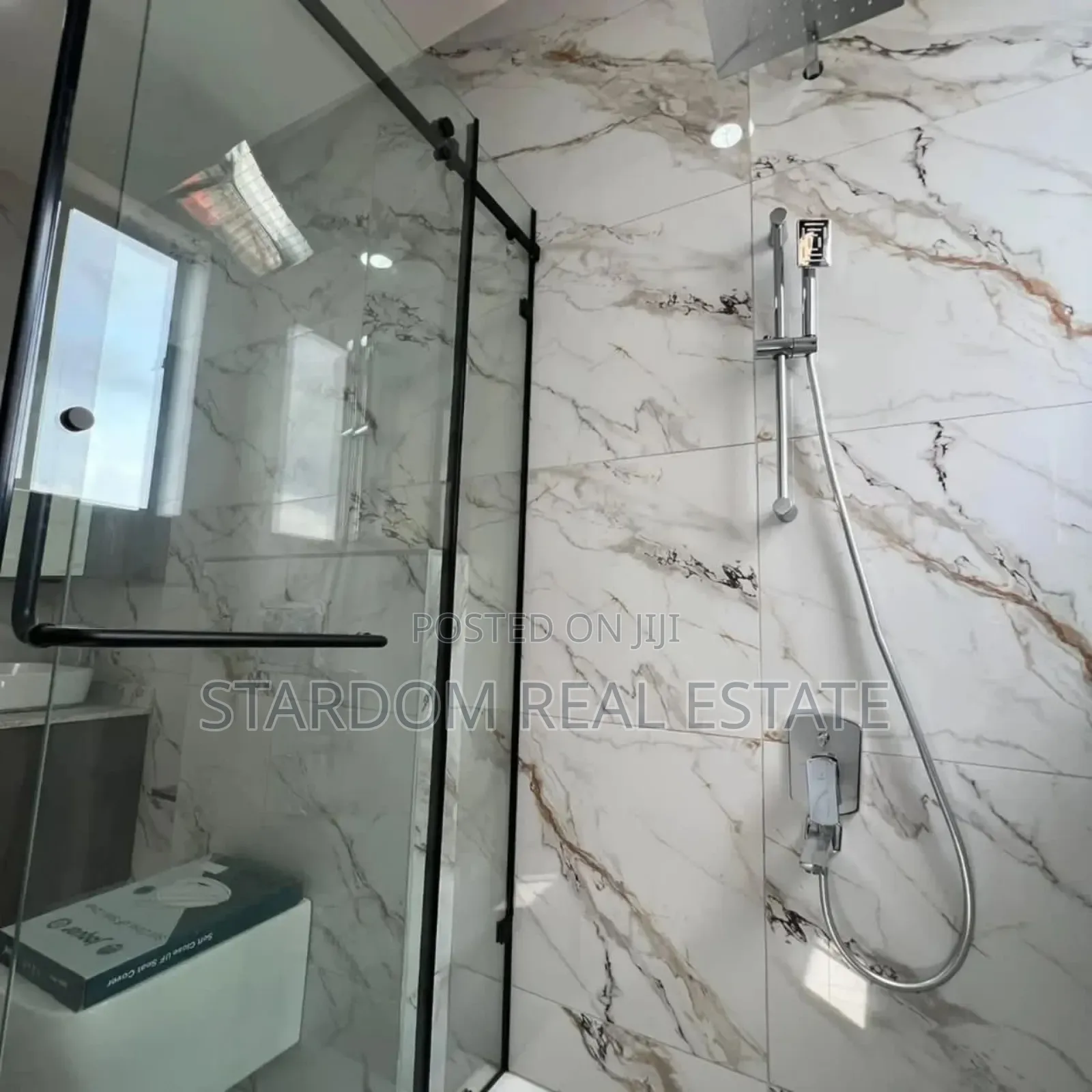 4bdrm Duplex in Adjiringanor, East Legon for sale