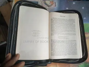 Vintage 1915 Holy Bible Illustrated Leather. The John C. Winston Co