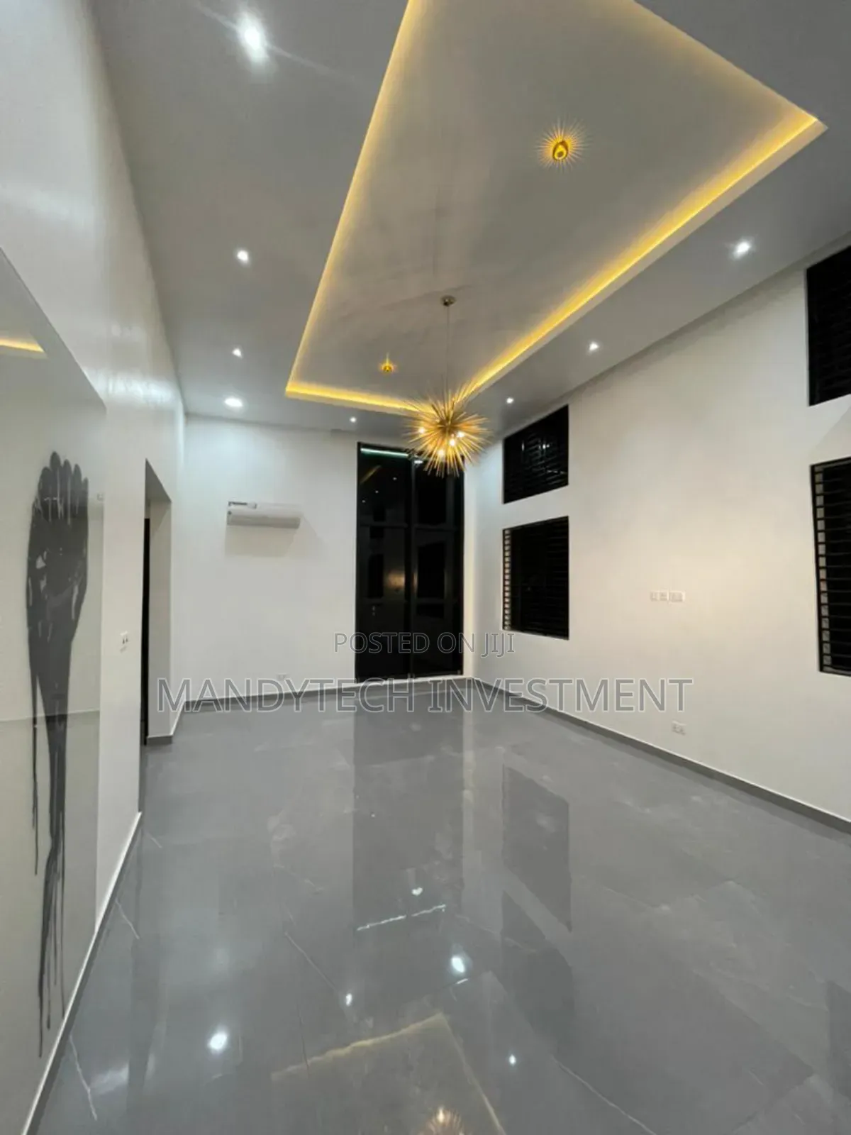 3bdrm Duplex in School Junction for sale