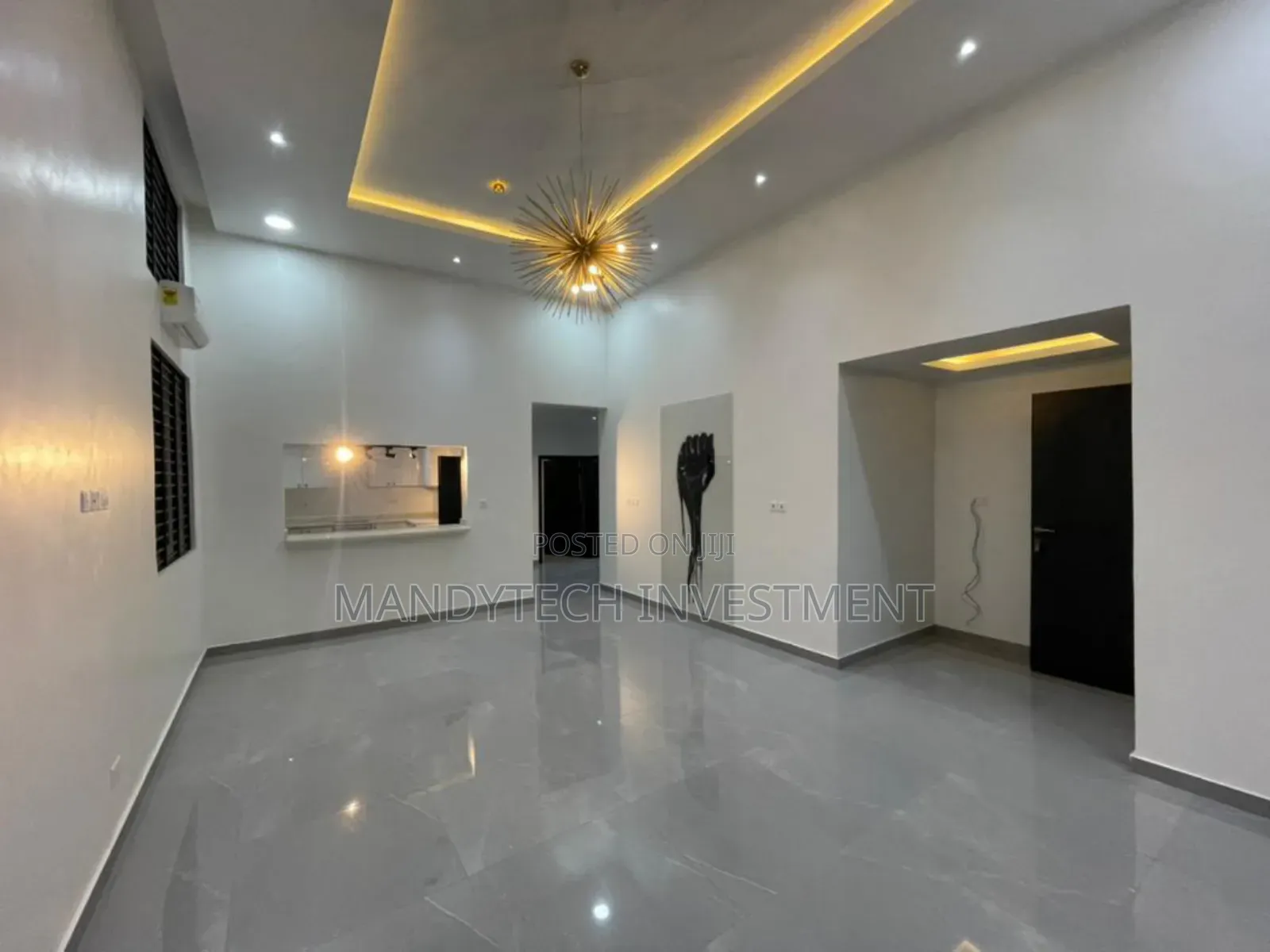 3bdrm Duplex in School Junction for sale