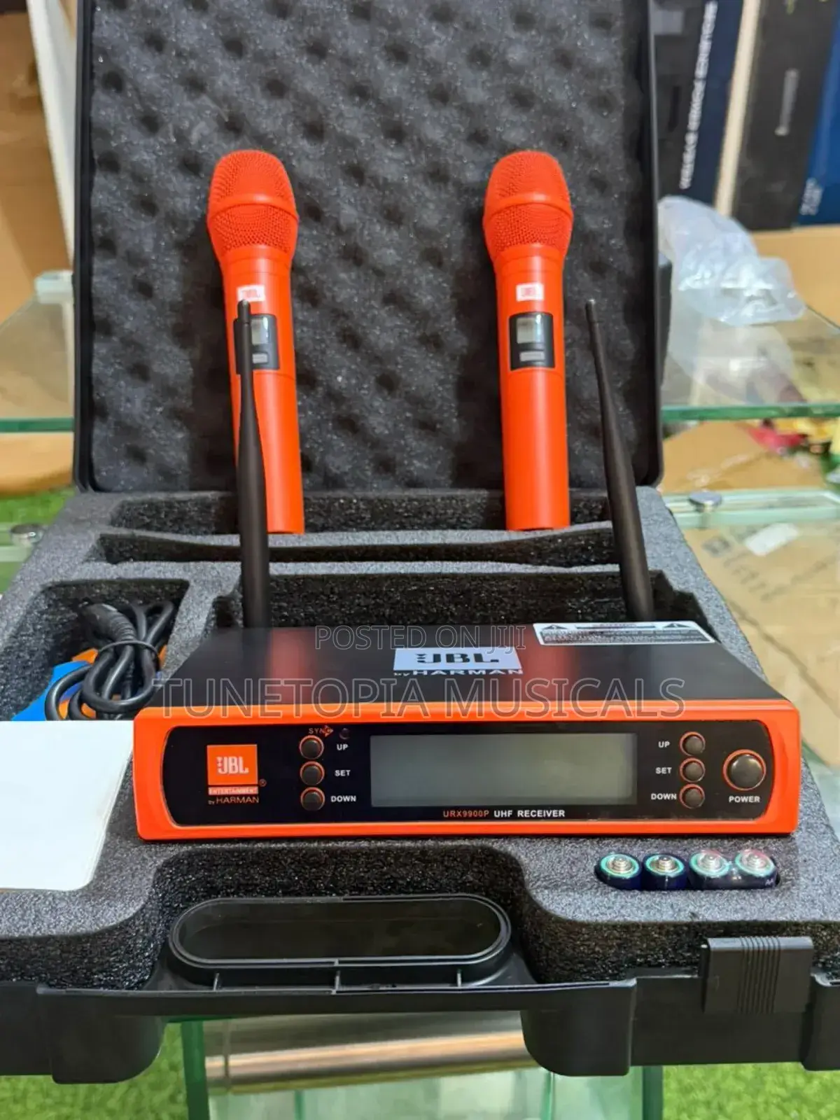 JBL Urx9900p 2in1 Professional Wireless Microphone.