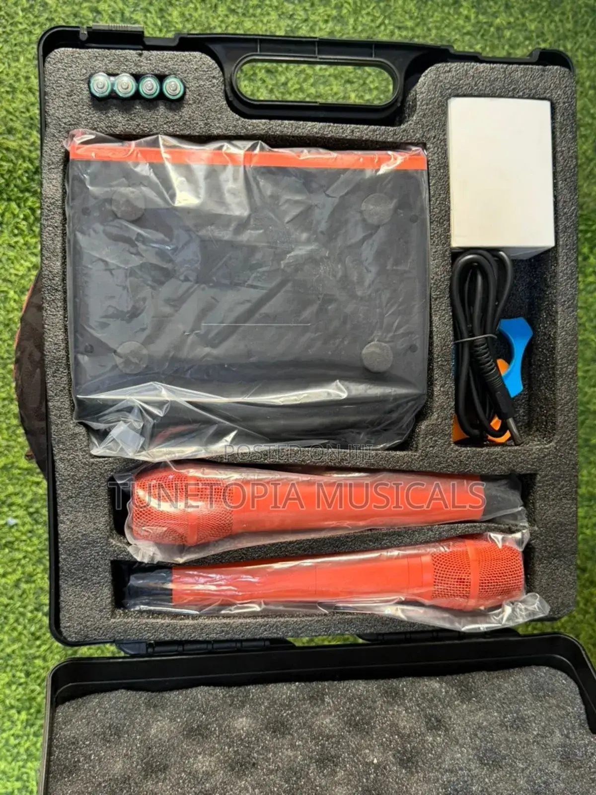 JBL Urx9900p 2in1 Professional Wireless Microphone.