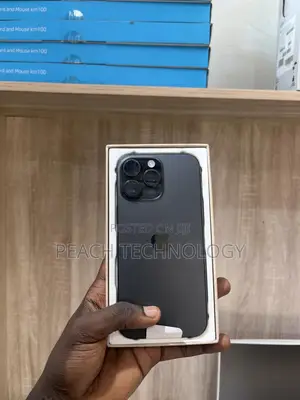 New Apple iPhone 16 Pro Max 256 GB Black