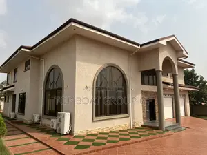 9bdrm House in Executive Mansion, Kumasi Metropolitan for sale