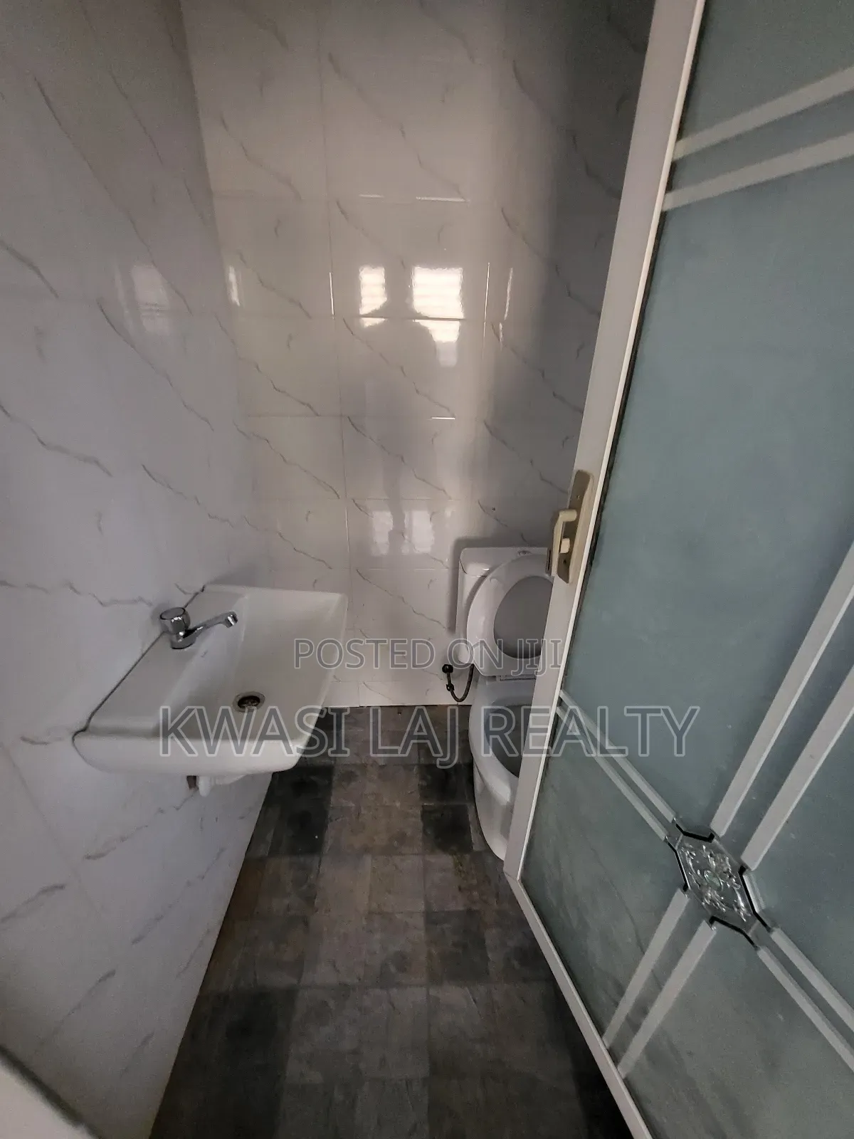 2bdrm House in Nyanyano Kasoa, Weija for sale
