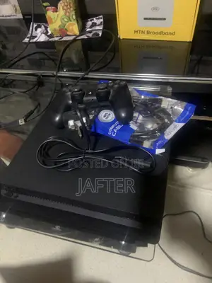 Sony Ps4 Loaded With 10 Latest Games