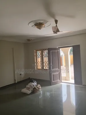 4bdrm Apartment in Oyarifa for rent