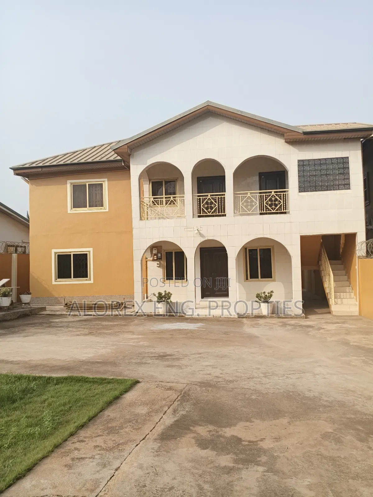 4bdrm Apartment in Oyarifa for rent