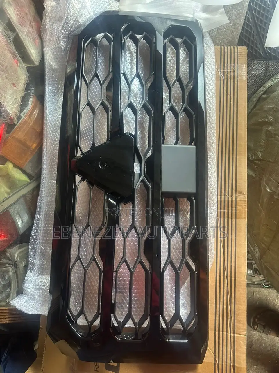 Mitsubishi L200 Front Shells Grille 2024 2025 2026