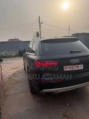 Audi Q7 3.0T Premium AWD quattro 2017 Black