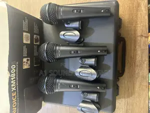 Behringer Ultravoice Xm1800s Microphone
