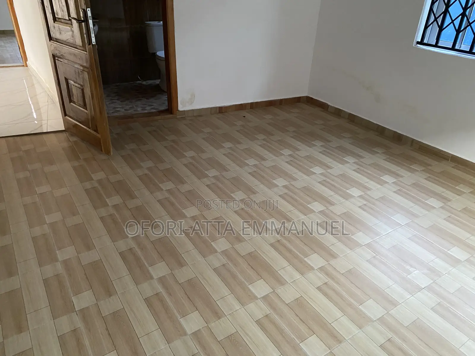 3bdrm House in Amasaman Stadium, Pokuase for sale