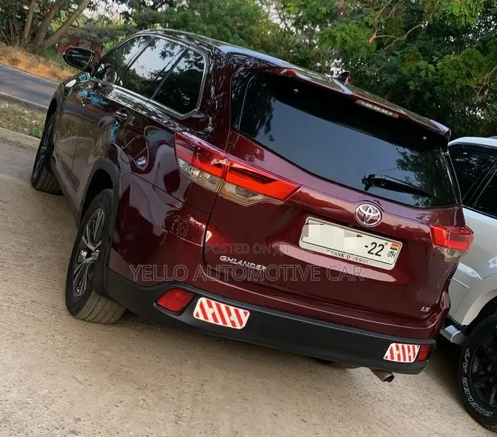 Rent 2018 Toyota Highlander