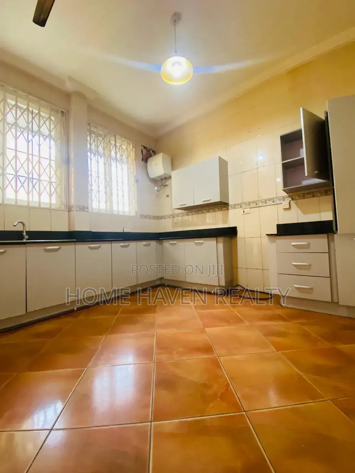 4bdrm House in Westland for rent