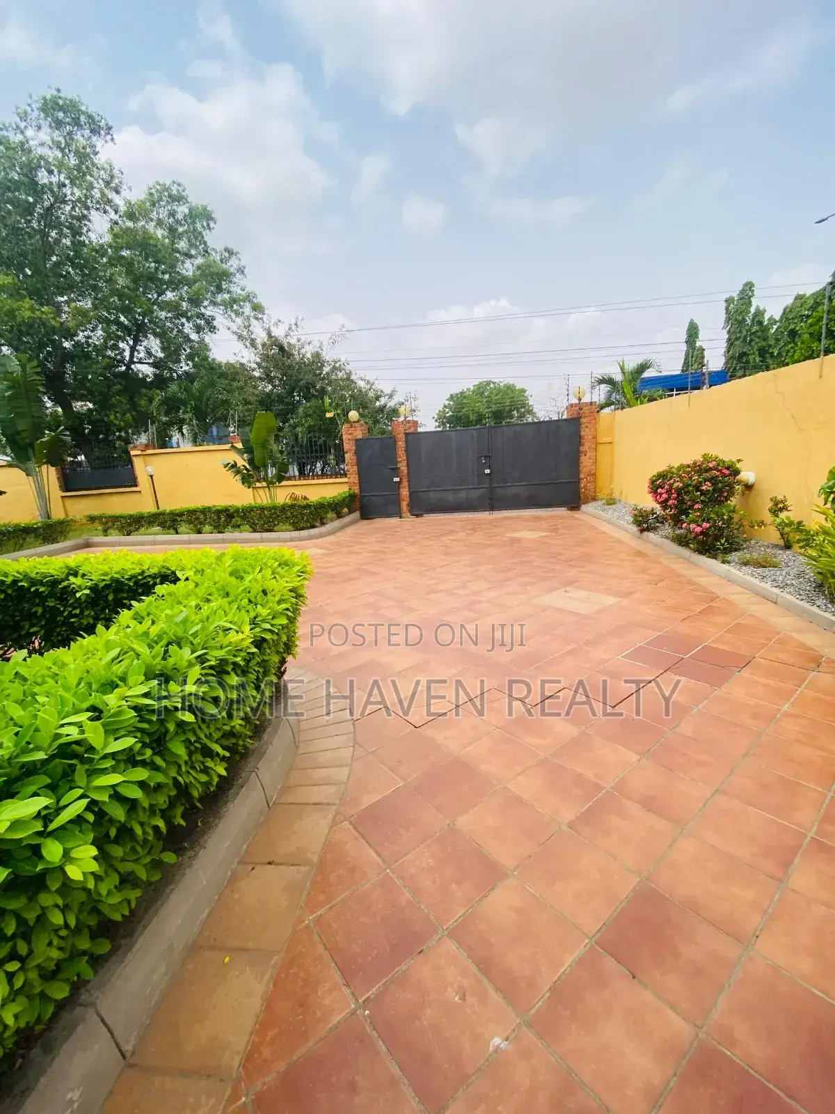 4bdrm House in Westland for rent