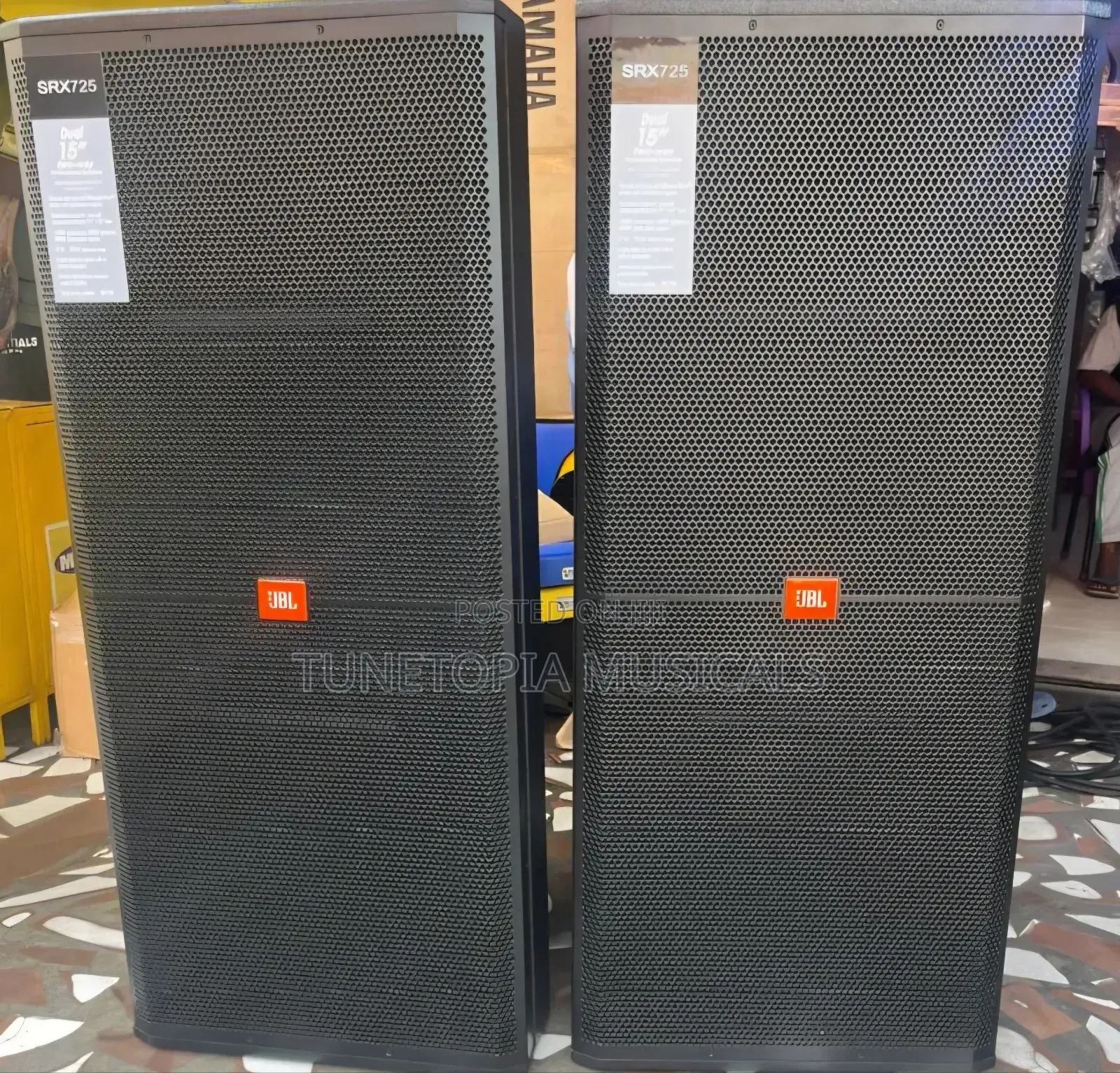 JBL Srx725 Professional 2-Way Full-Range/Mid-Range Loudspeakers