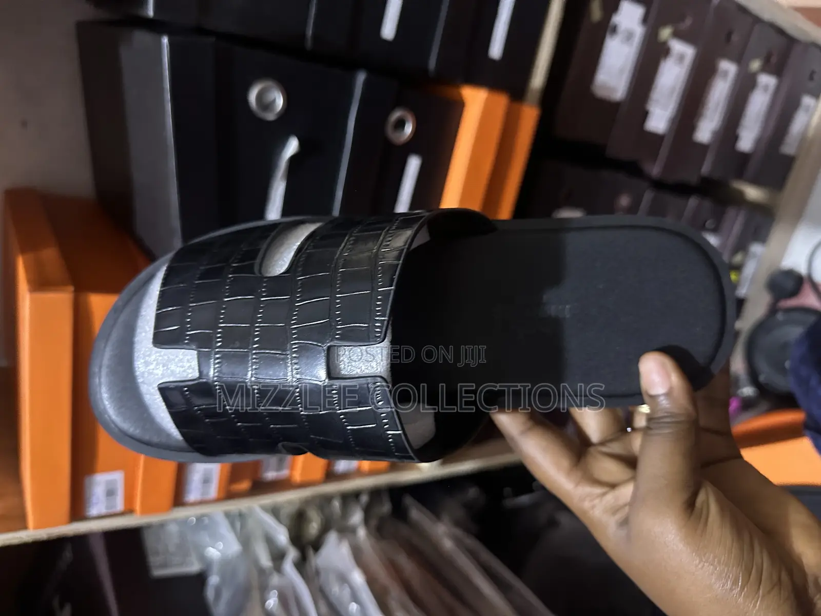Hermes Slippers for Men in Different Colours 40-45