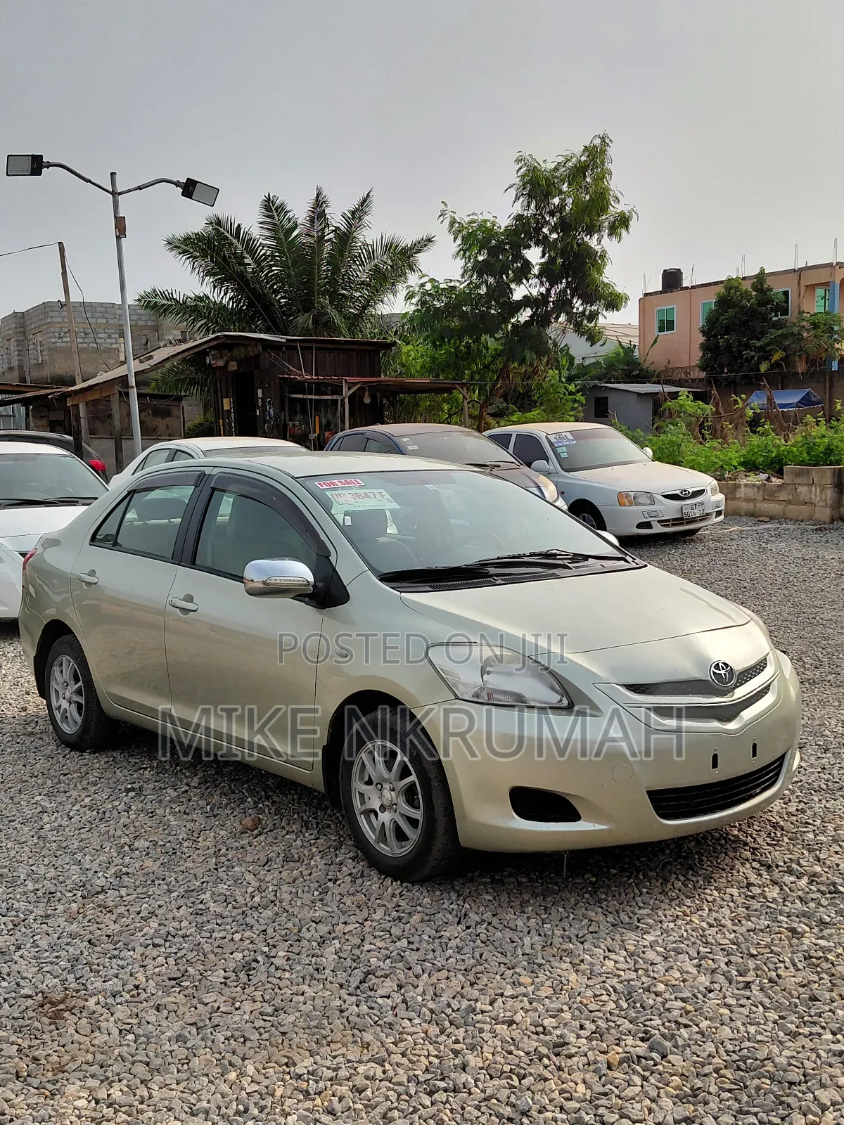Toyota Belta 2012 Green