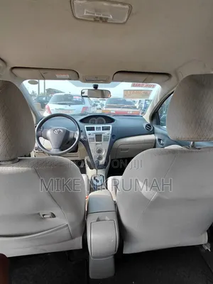 Toyota Belta 2012 Green