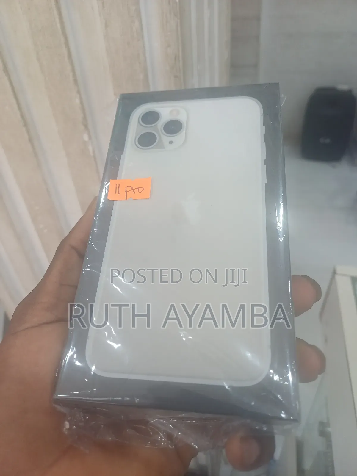 New Apple iPhone 11 Pro 64 GB Silver