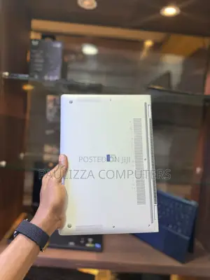 Laptop HP EliteBook 1030 16GB Intel Core i7 SSD 512GB