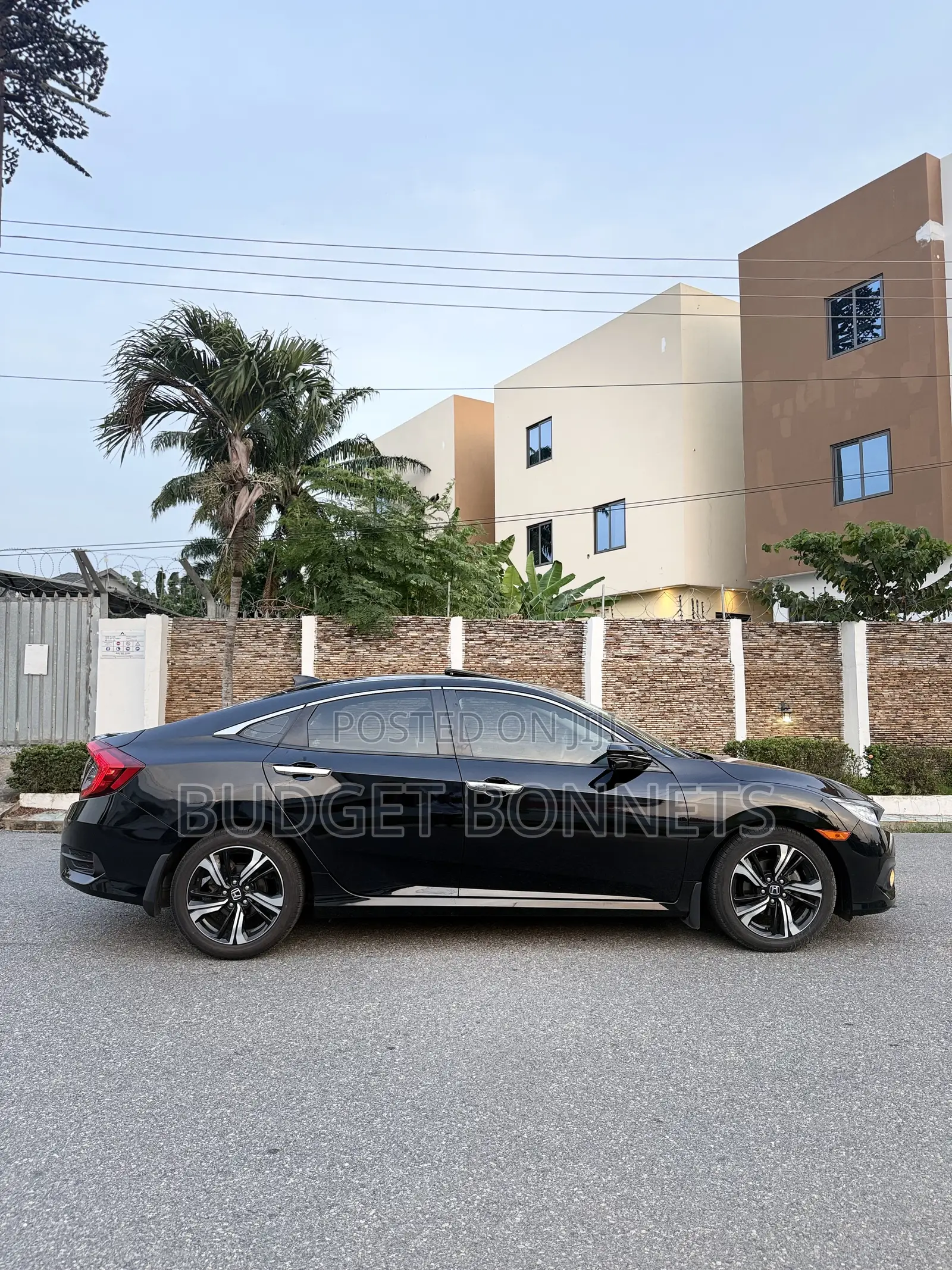 Honda Civic Touring 4dr Sedan (1.5L 4cyl) 2017 Black