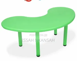 Half Moon Kids Table