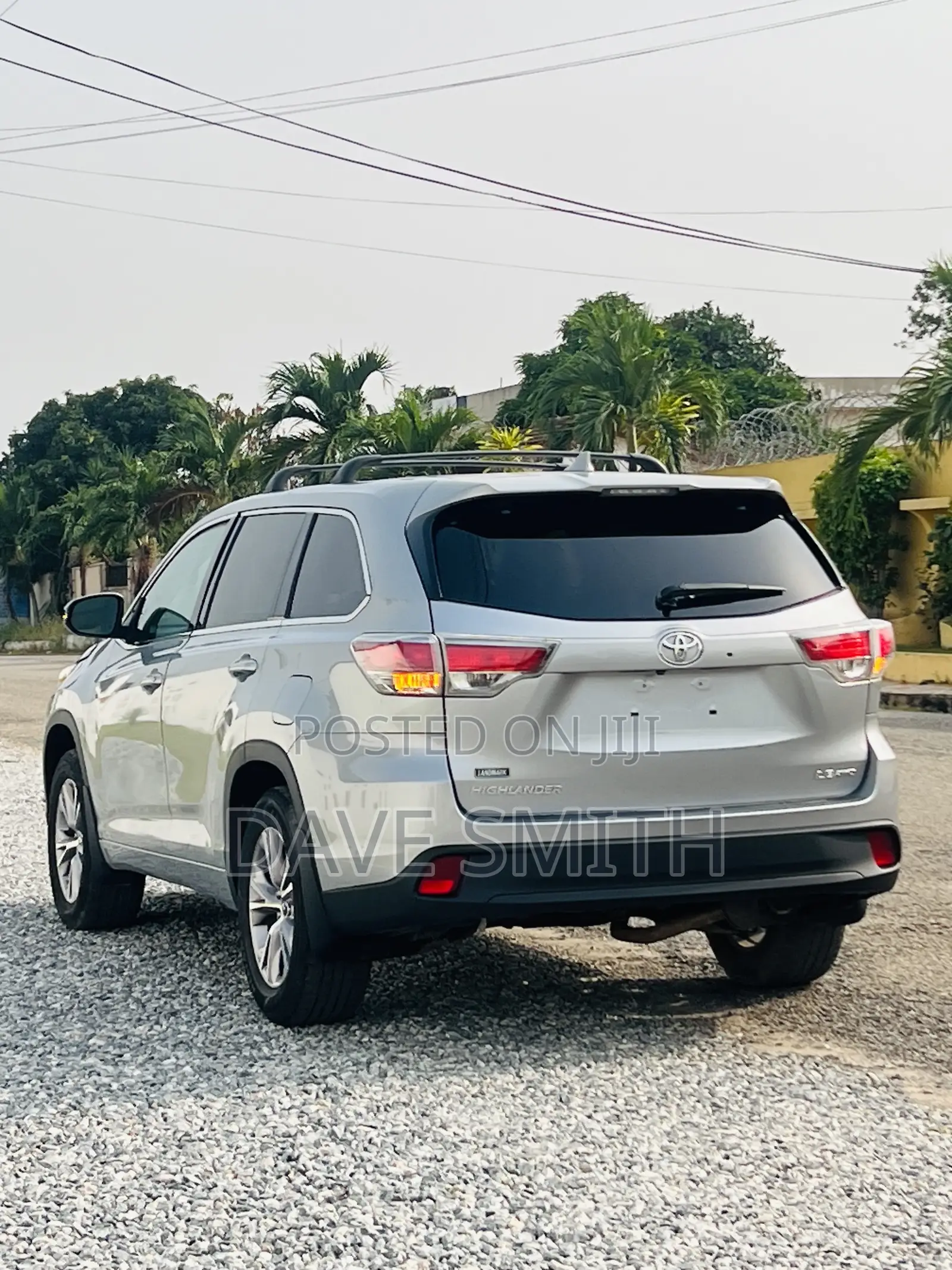 Toyota Highlander LE Plus V6 4x4 (3.5L 6cyl 6A) 2016 Silver