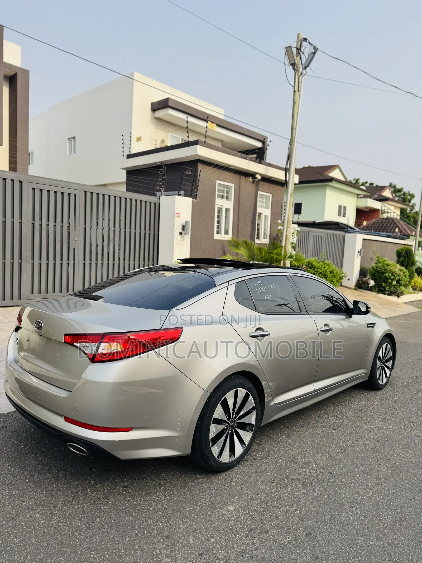 Kia K5 2.0 500h 2014 Gold