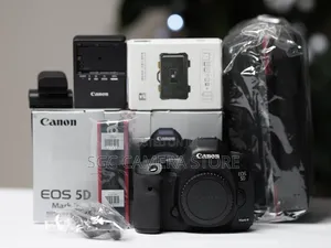 Canon  5d Mark Iii || 6-months Warranty | Like New