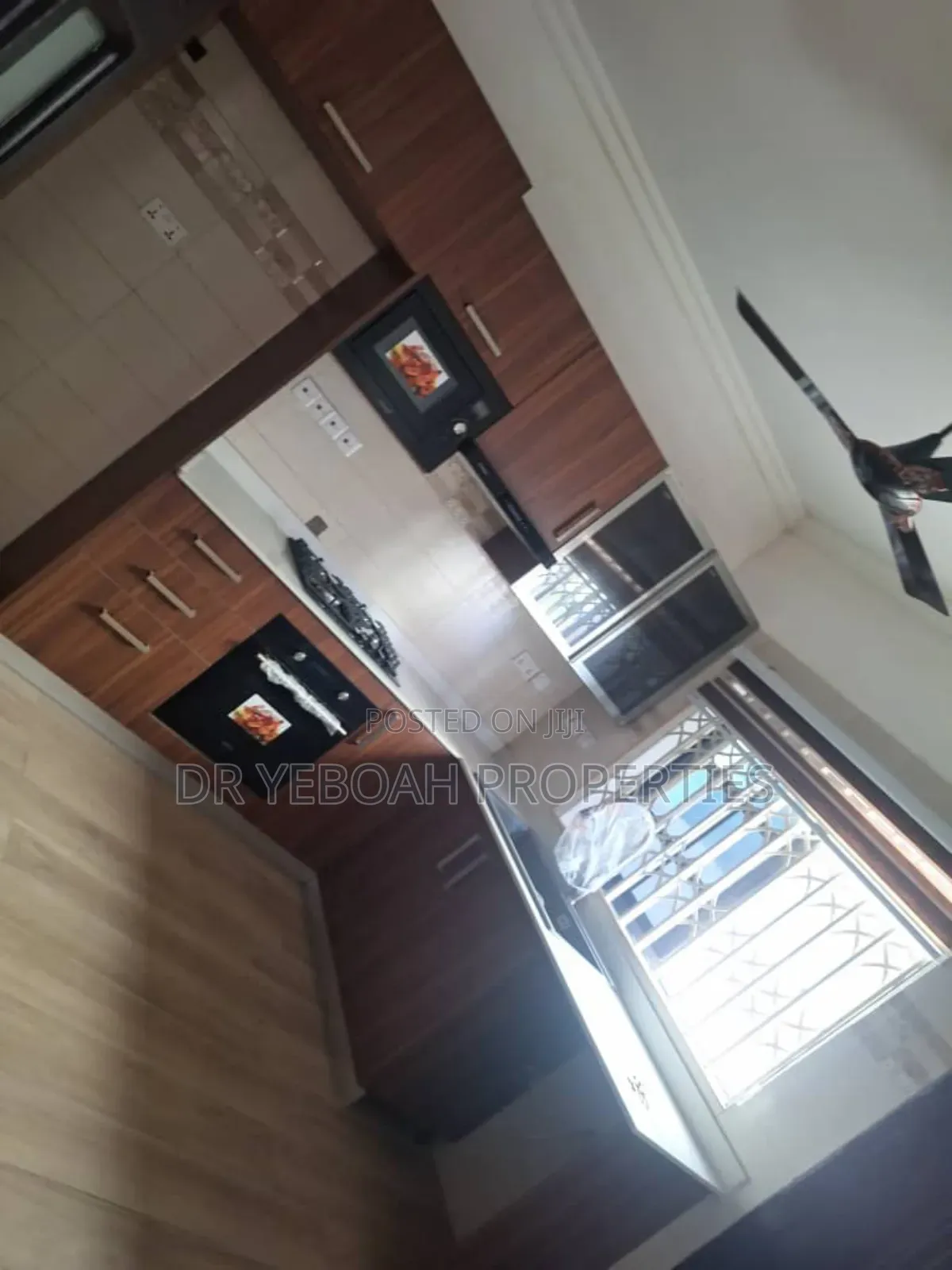 4bdrm Duplex in Spintex Temple Gate for rent