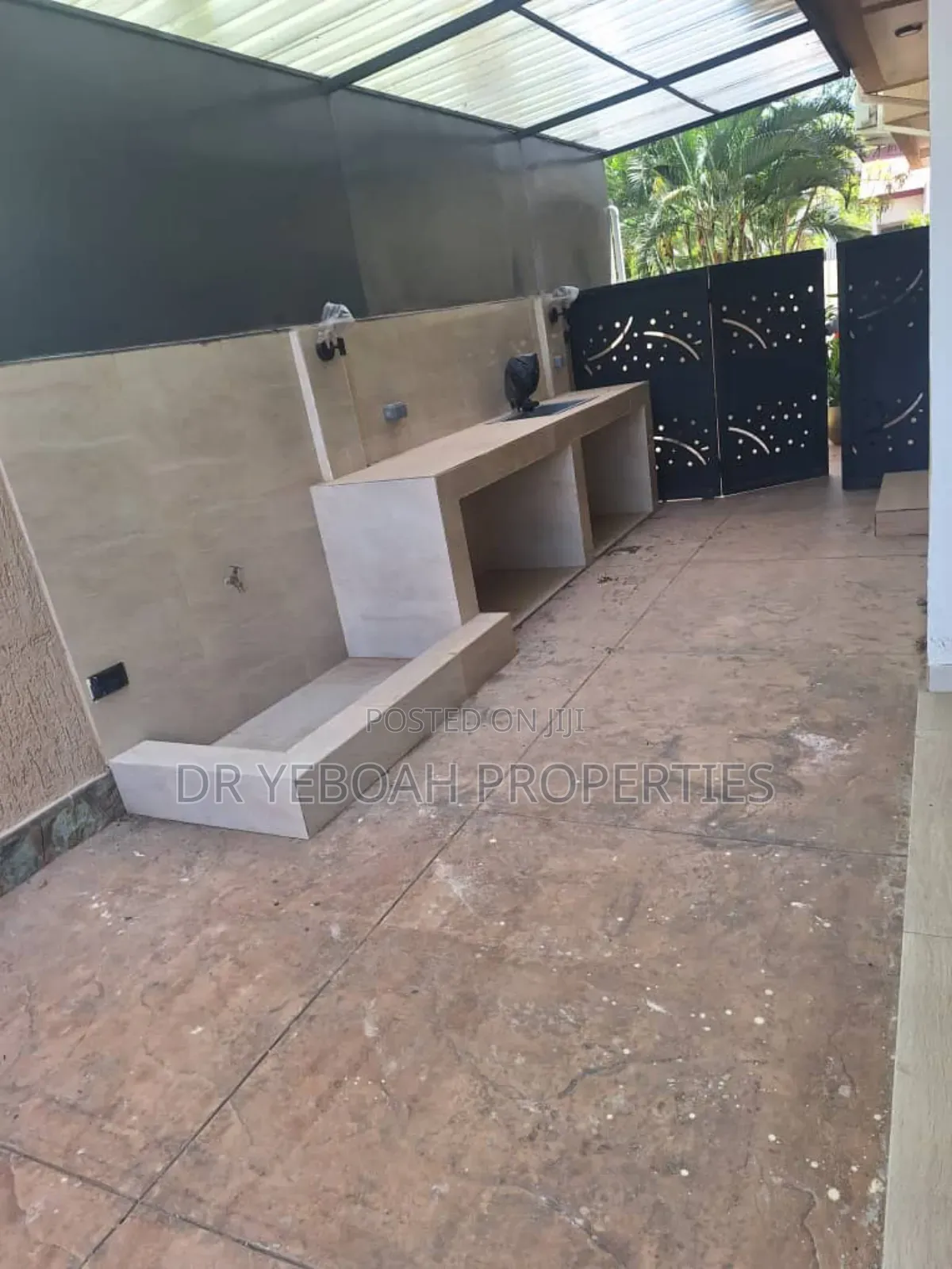 4bdrm Duplex in Spintex Temple Gate for rent