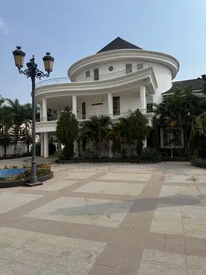12bdrm Mansion in Sefdard Properties, East Legon for sale