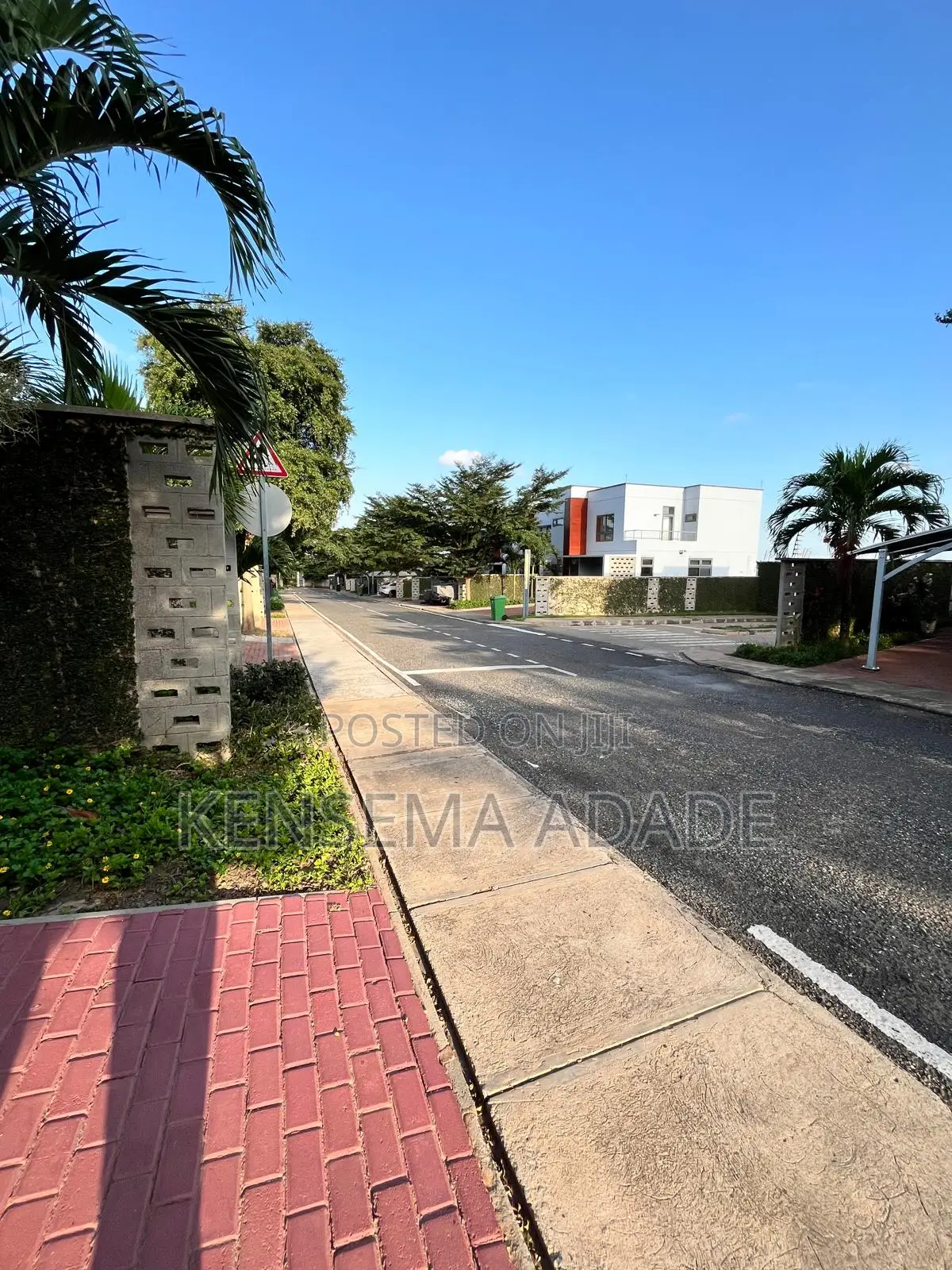 Furnished 4bdrm House in Ayi Mensah Estate, Oyarifa Mall Area for rent