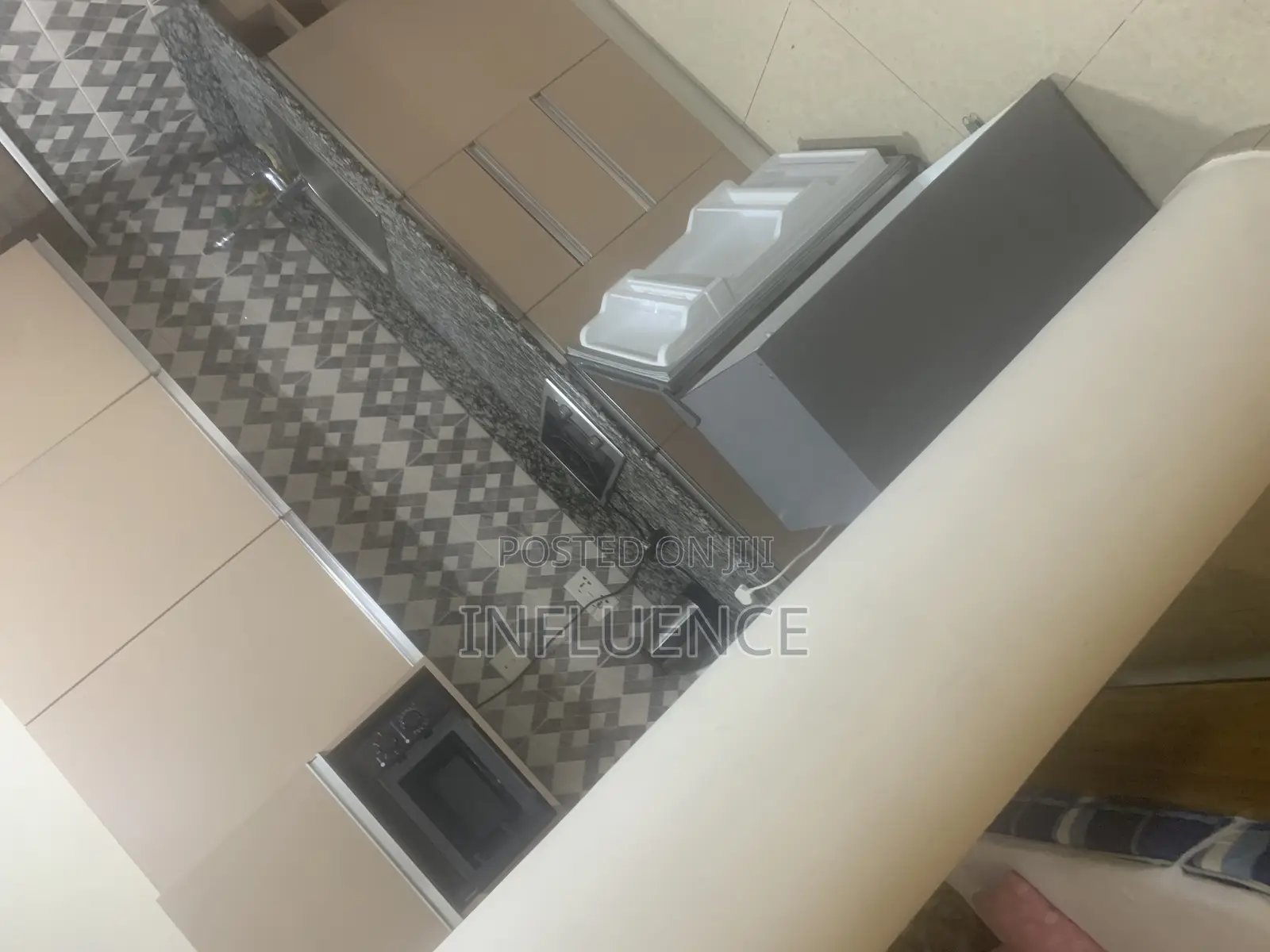 Furnished 1bdrm Apartment in Palace Mall Area, East Legon for rent