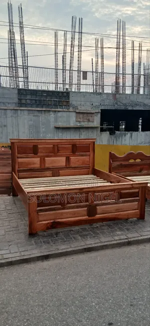 Wooden Queen Size