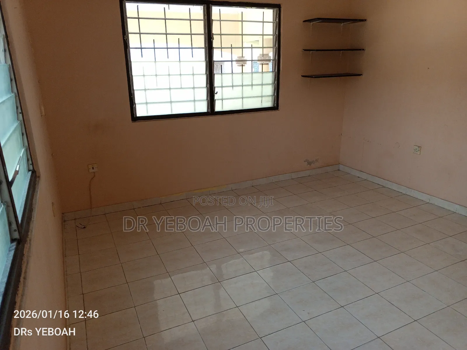 3bdrm House in Spintex Road:- 3 for sale