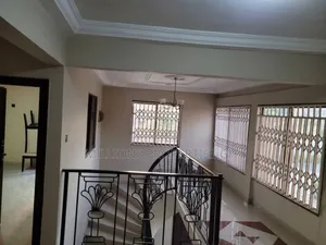 5bdrm House in Millions Properties, Kumasi Metropolitan for sale
