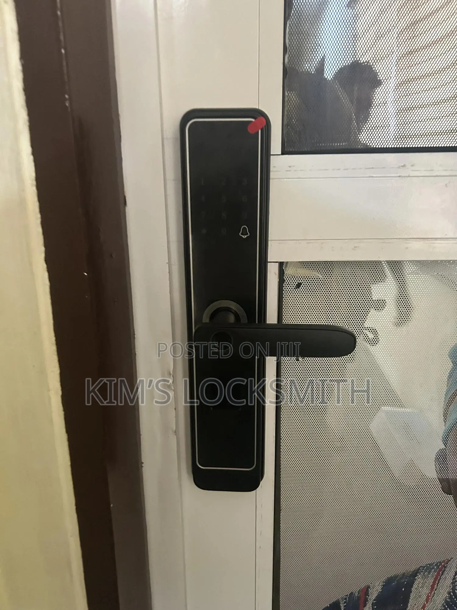 Smart Locks on Glass Doors (Locksmith)