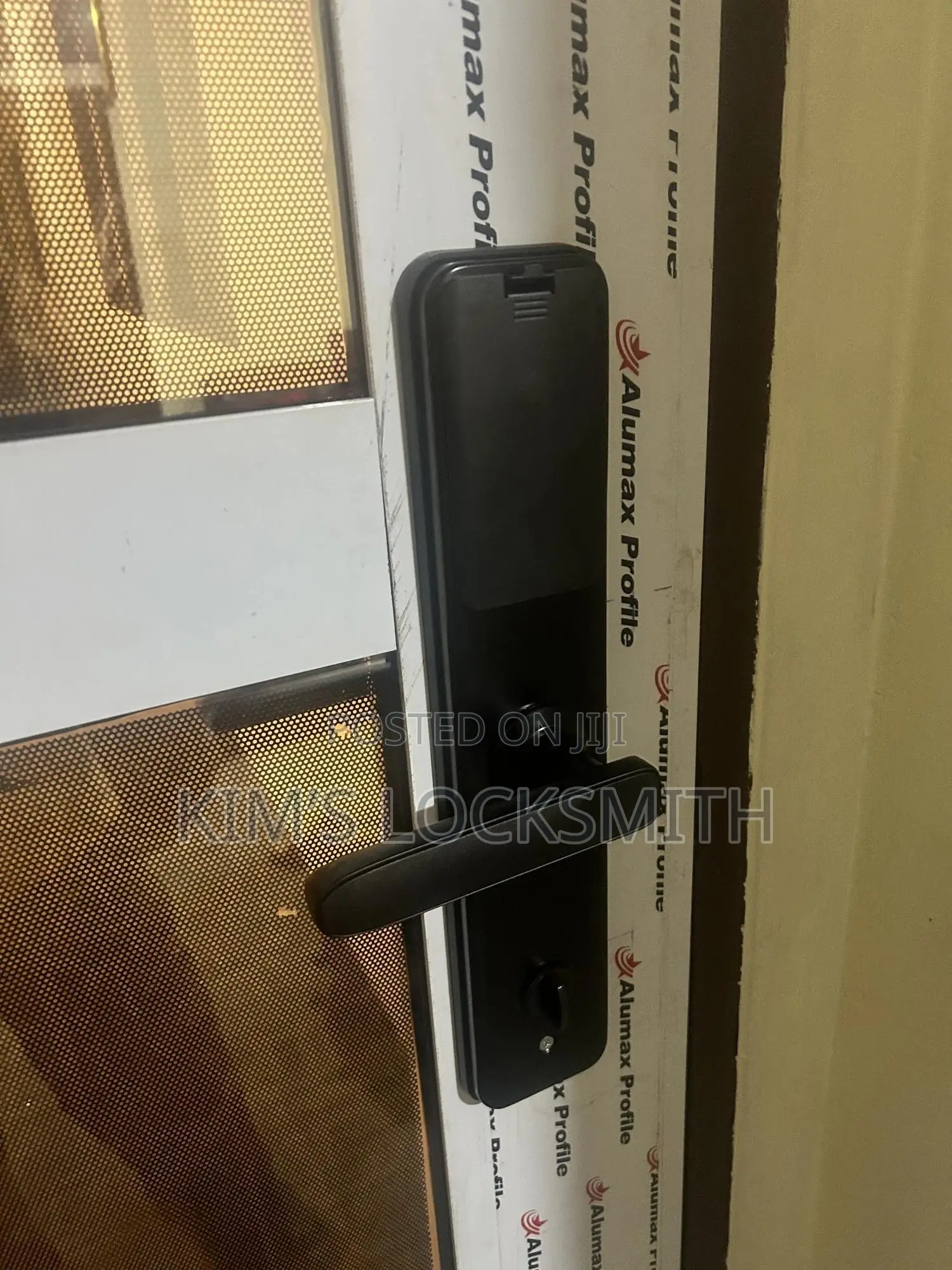Smart Locks on Glass Doors (Locksmith)