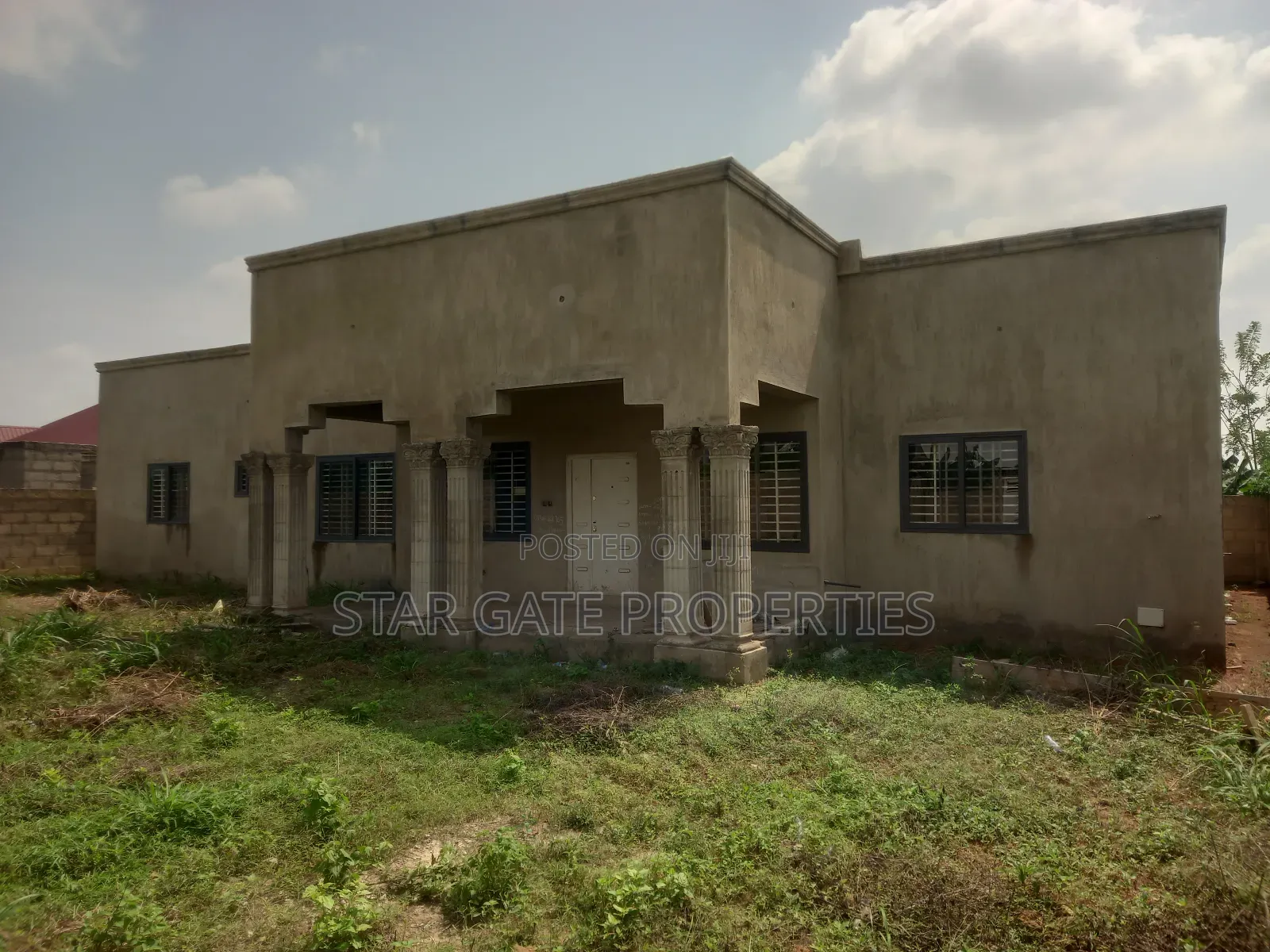 4bdrm House in Kodie Akom, Kumasi Metropolitan for sale