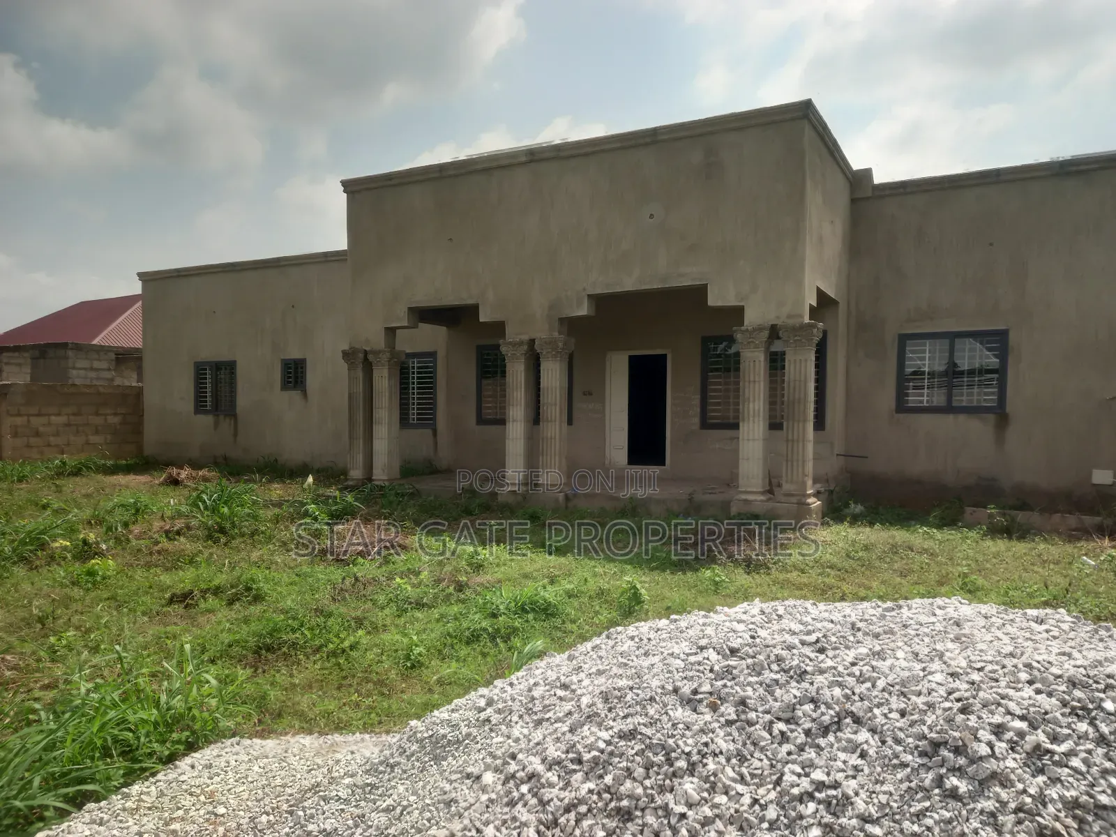 4bdrm House in Kodie Akom, Kumasi Metropolitan for sale