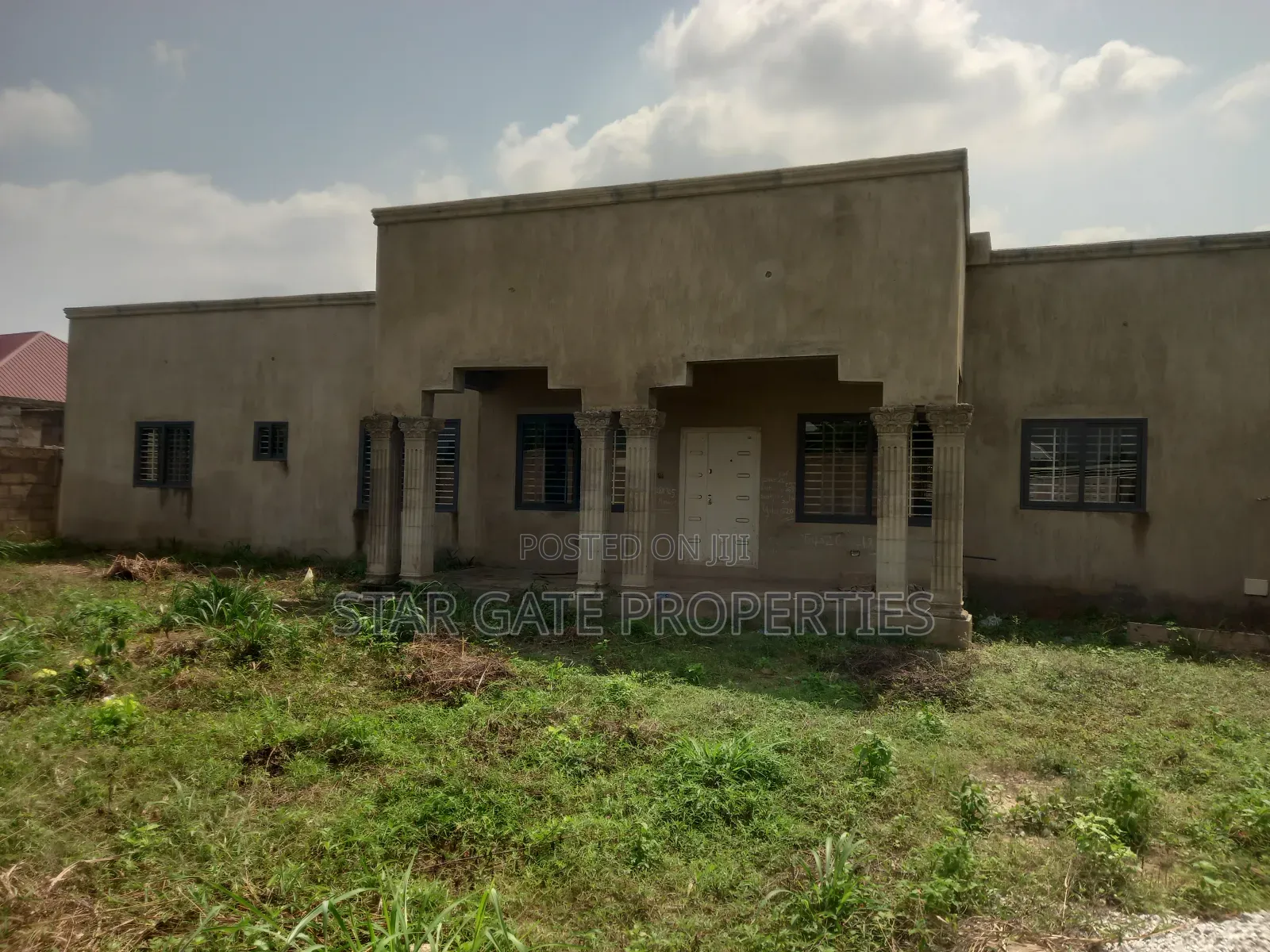 4bdrm House in Kodie Akom, Kumasi Metropolitan for sale
